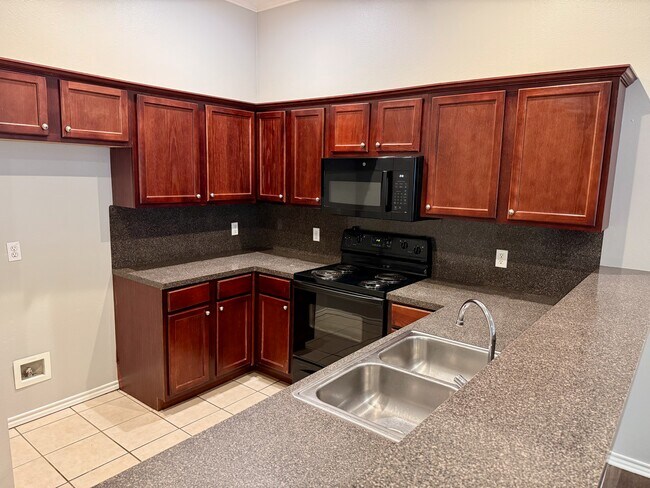 Foto del edificio - 13865 County Road 194