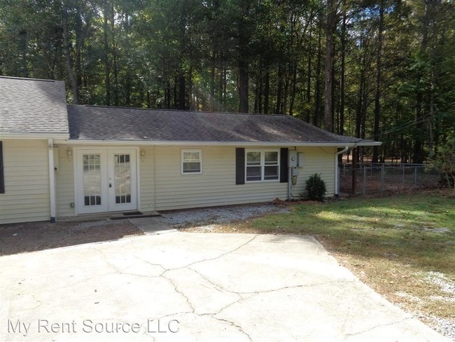 Building Photo - 147 Hammock Rd