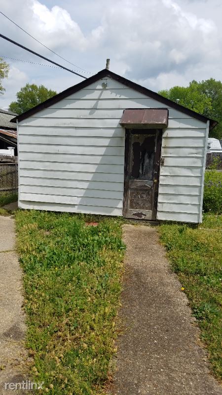 Building Photo - 3107 Napoleon St