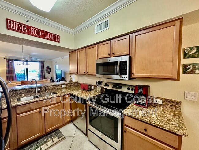 Foto del edificio - 7005 River Hammock Dr