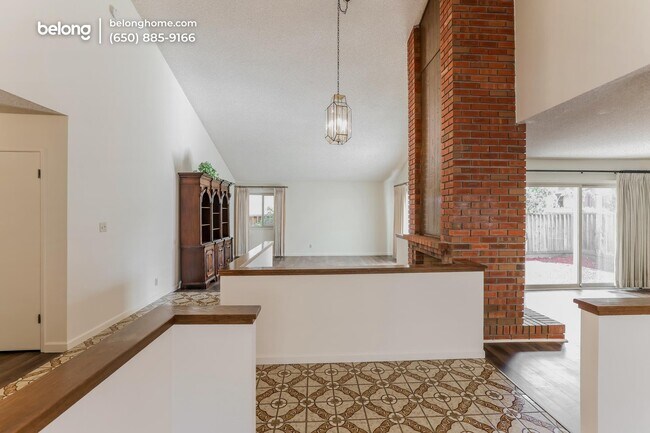 Building Photo - 35617 Gleason Ln