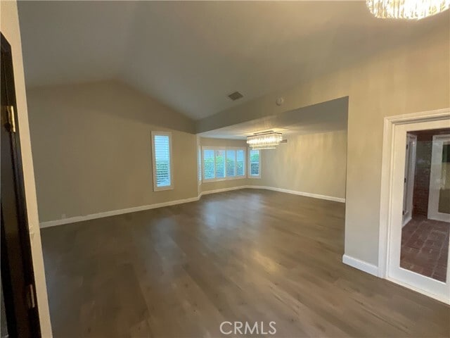 Foto del edificio - 3345 E Meadowridge Rd