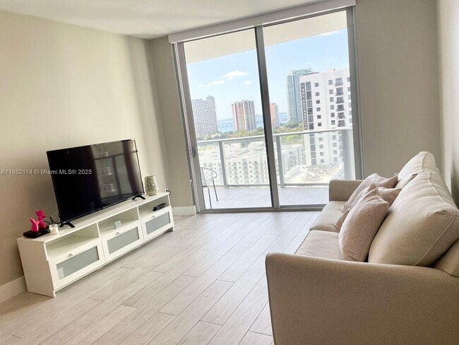 Foto del edificio - 1010 SW 2nd Ave