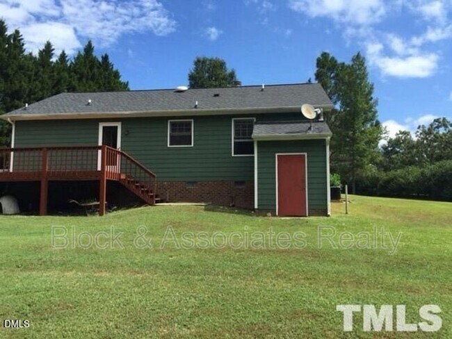 Building Photo - 1521 Bricklanding Cir