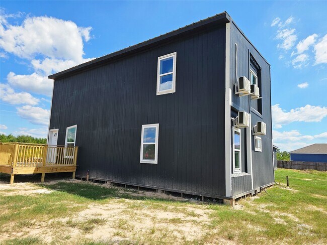 Building Photo - 1368 Rd 5735