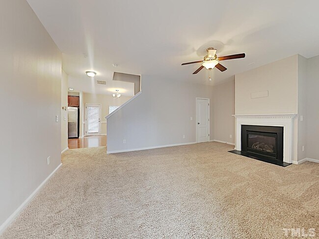 Building Photo - 304 Marsh Creek Dr