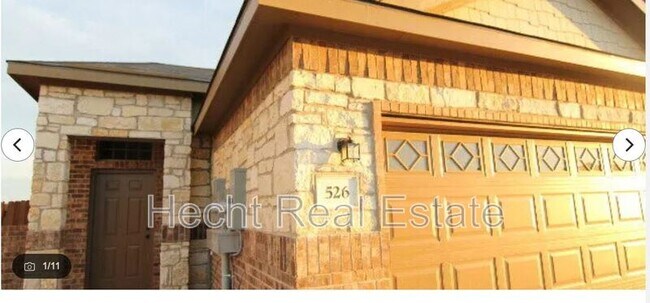 Building Photo - 526 Creekside Cir