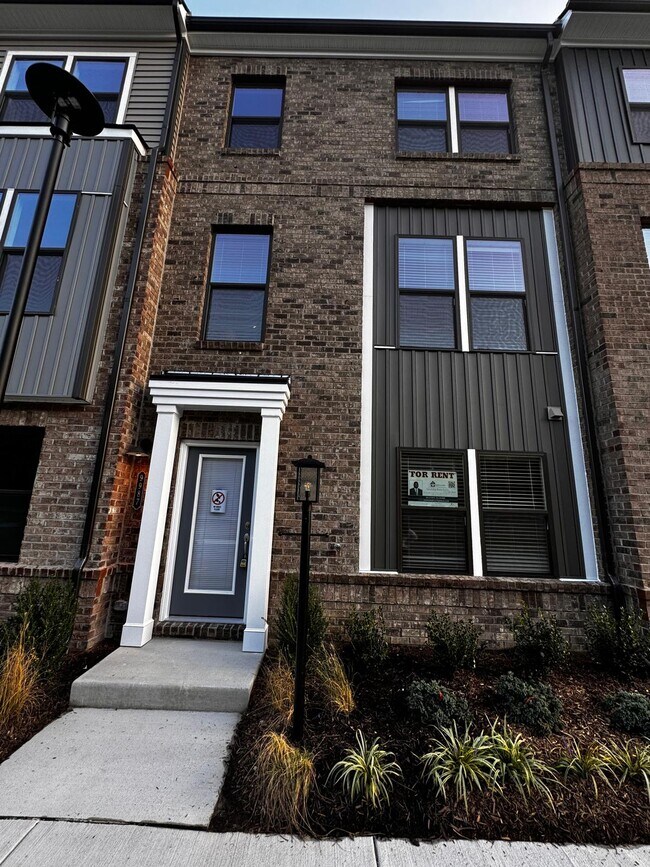 Building Photo - 10169 Blue Wing Ln, Glen