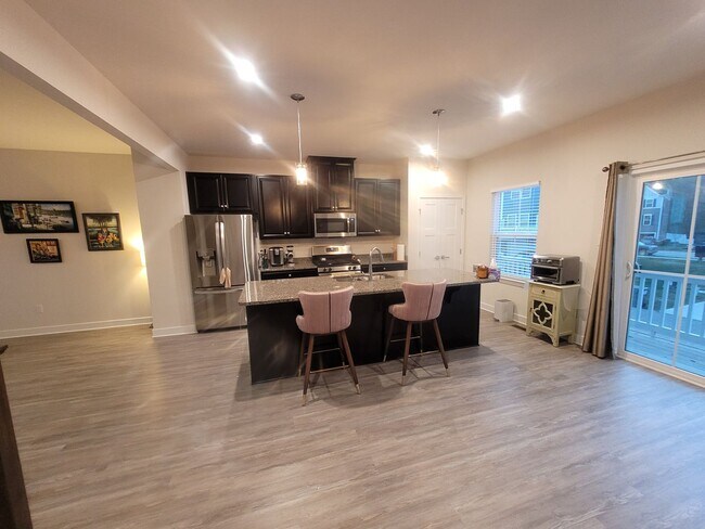 Foto del edificio - 529 Crofton Village Terrace