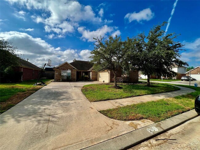 Building Photo - 9910 Diego Springs Dr
