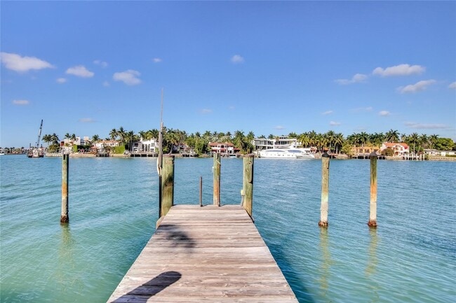 Foto del edificio - 257 N Coconut Ln