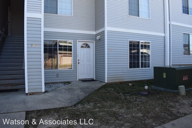 Building Photo - 2 br, 1.5 bath House - 135 Hickory Ridge
