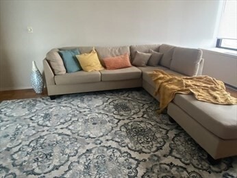 Foto principal - 65 E India Row