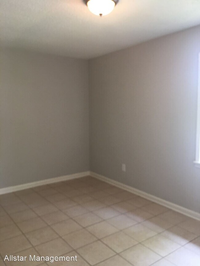 Foto del edificio - 3 br, 2 bath House - 936 Hill Street