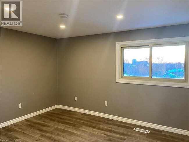 Photo du bâtiment - 187 Grulke St