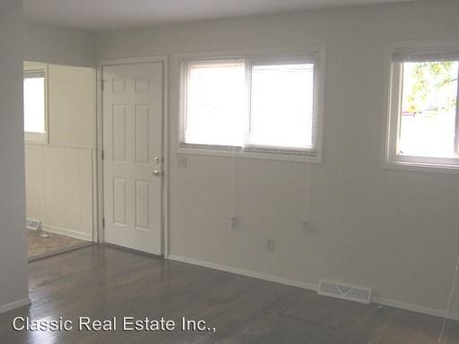 Building Photo - 654 Rogers Rd