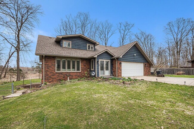 Foto del edificio - 2569 Ridgewood Trail