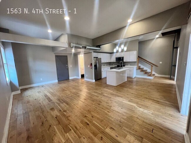 Foto del edificio - 1563 N 4th St