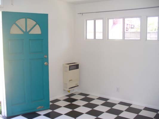 Building Photo - 752 Brooks Ave