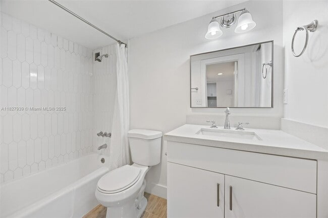 Building Photo - 401 Ocean Dr