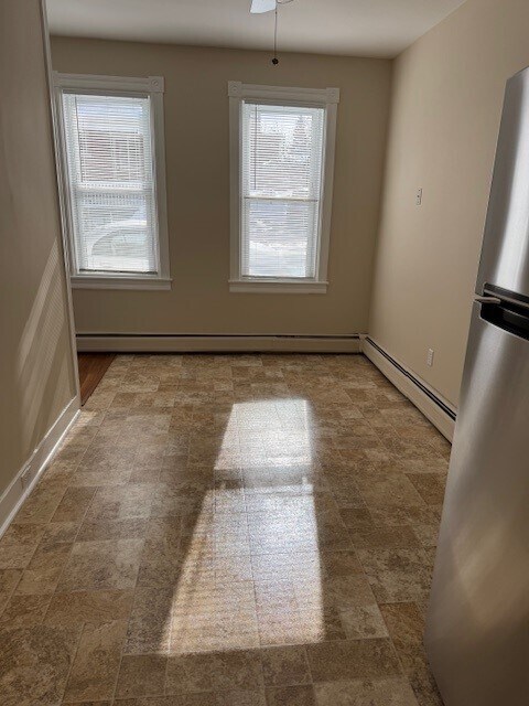 Foto del edificio - 4 W Garrison St