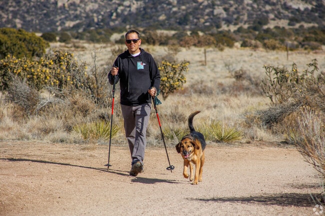 Residents of Rio Rancho have many options to choose from for hiking.