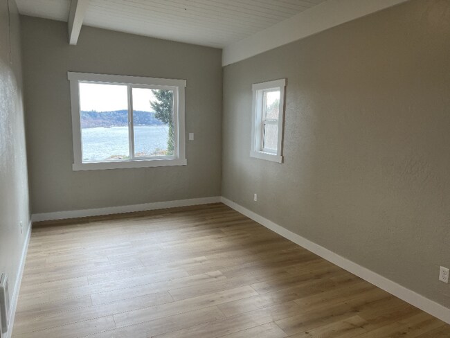 Foto del edificio - 820 S Summit Ave
