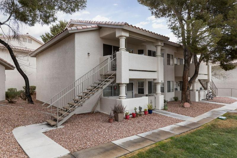 467 Mesa Blvd Unit 202, Mesquite, NV 89027 Condo for Rent in Mesquite