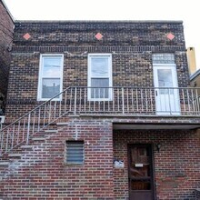 Building Photo - 1211 Hillside Pl