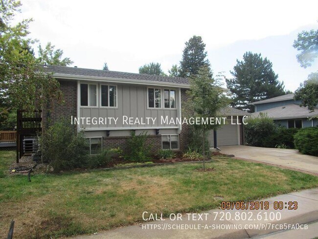 Foto del edificio - 2881 Loma Pl