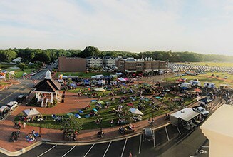 Merchants Square Residences Photo