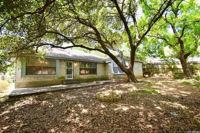 Building Photo - 11304 Forest Gleam