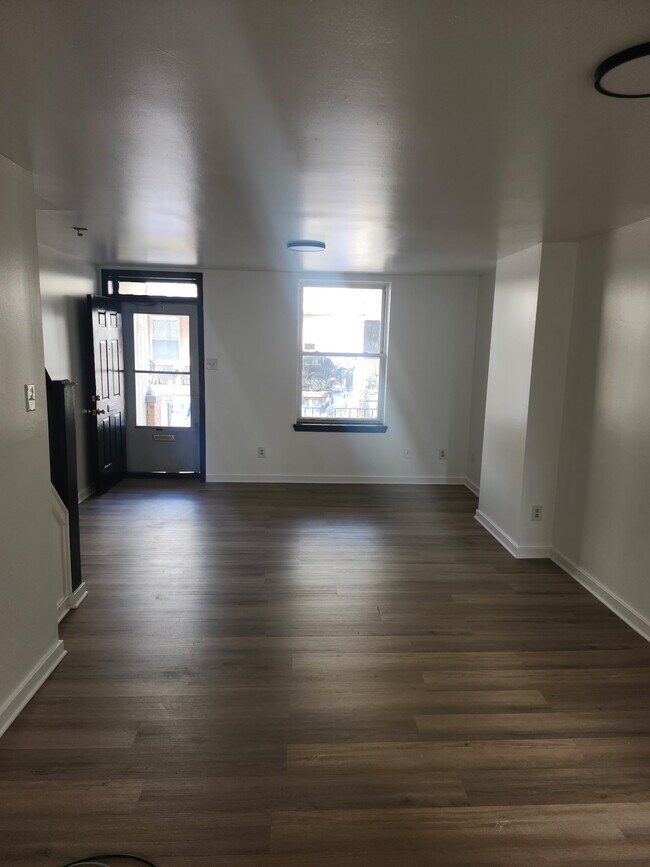 Foto del edificio - 2048 S Alden St