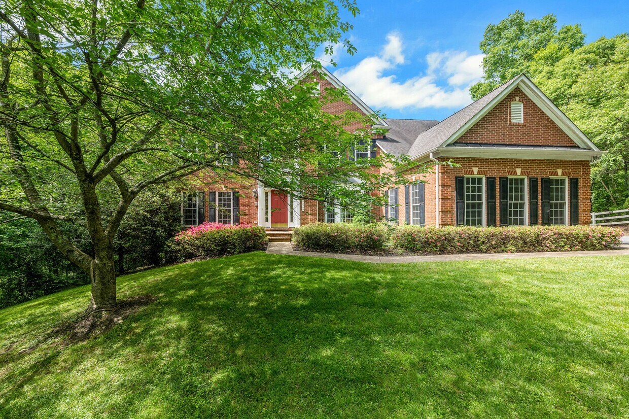 Foto principal - 14263 Howard Rd