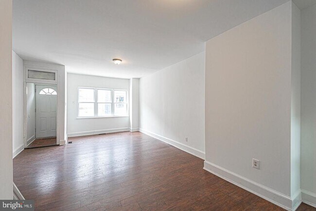 Foto del edificio - 1535 S Hicks St