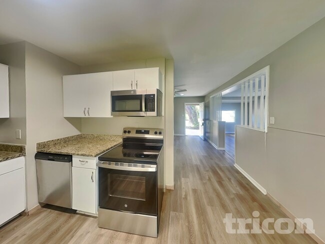 Foto del edificio - 7002 Ponderosa Dr