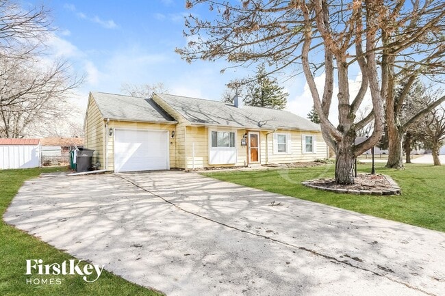 Foto del edificio - 15059 Highland Ave