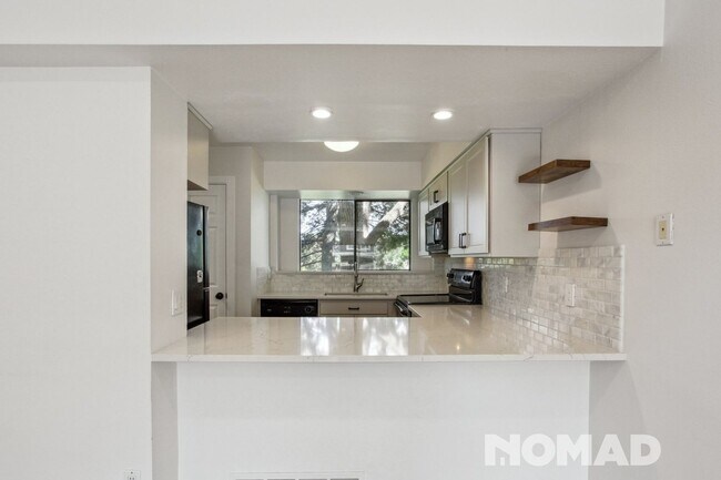 Foto del edificio - 6505 W 84th Way