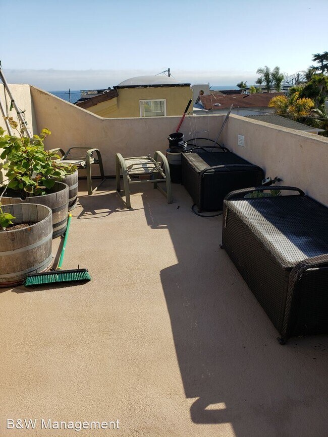 Foto del edificio - 2 br, 2.5 bath House - 340 Boeker Ave.