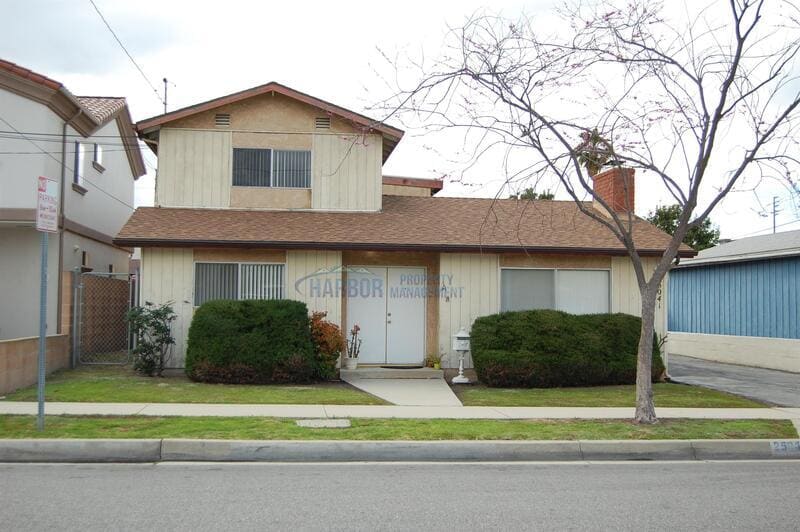 25041 Woodward Ave, Lomita, CA 90717 Condo for Rent in Lomita, CA