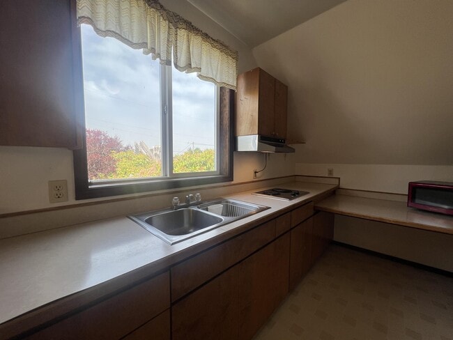 Foto del edificio - 634 NW Lee St