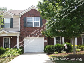 Building Photo - 105 Antler Ridge Cir
