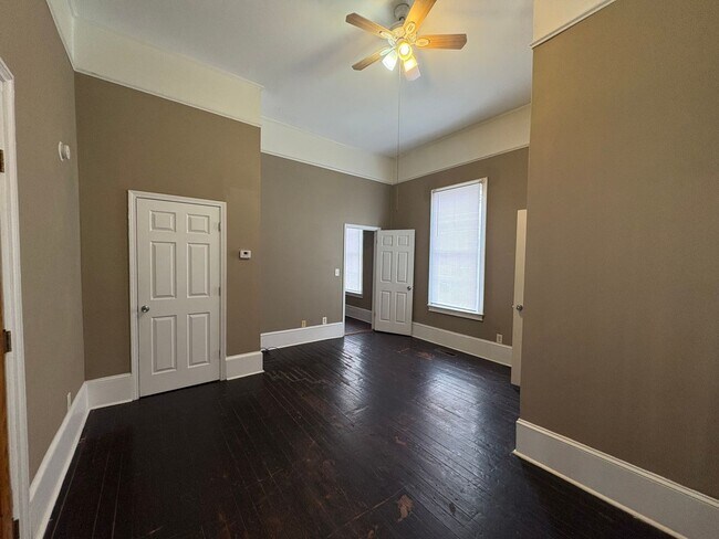 Foto del edificio - 171 Orange St