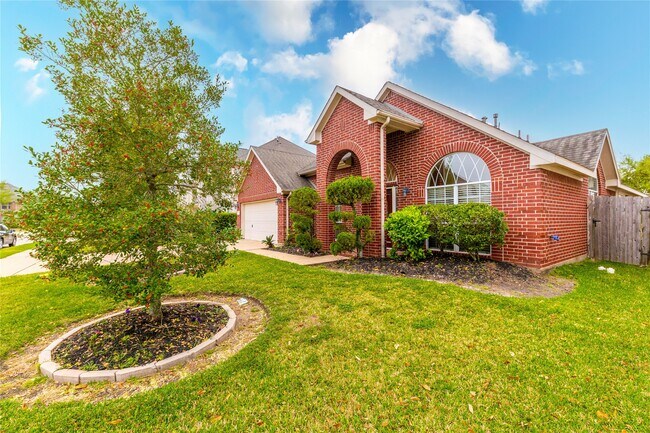 Foto del edificio - 2201 Signal Hill Dr