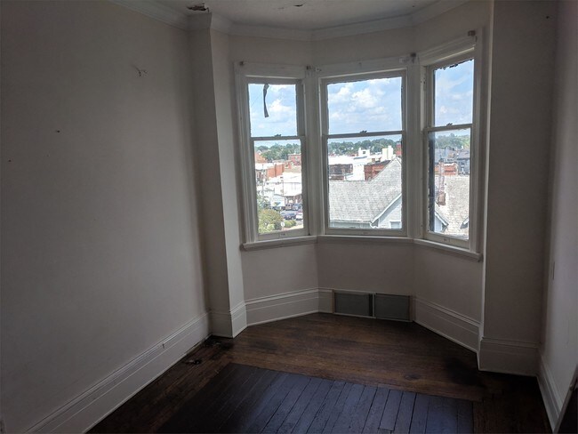 Foto del edificio - 417 Garrison St