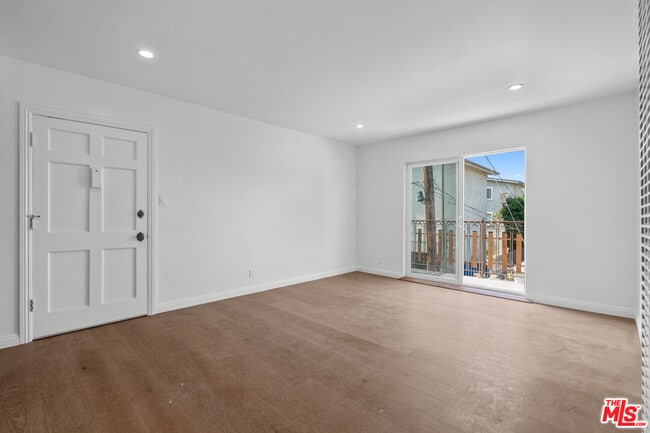 Foto del edificio - 616 Sunset Ave