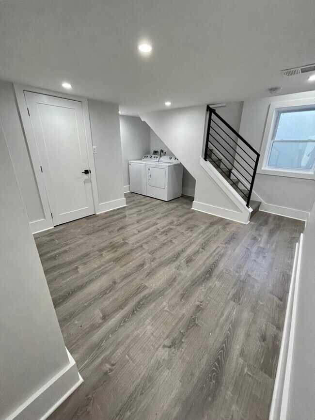Foto del edificio - 1323 Florida Ave NW