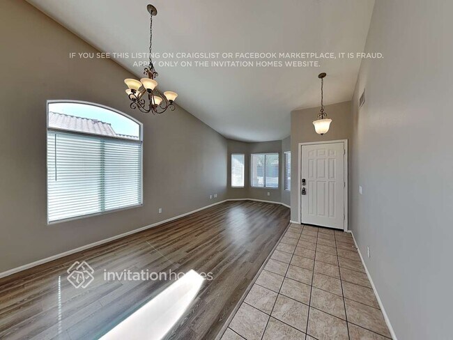 Foto del edificio - 1051 N 158th Ave