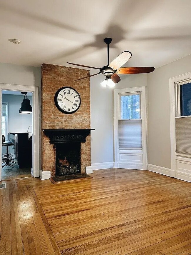 Foto del edificio - 99 Olive St