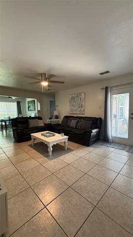 Building Photo - 6201 Stardust Dr S